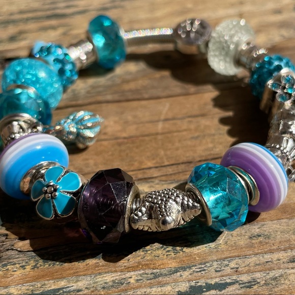 HANDMADE handmade AQUA glass bracelets. 8.5’inch. 925 silver cord. - Picture 4 of 17